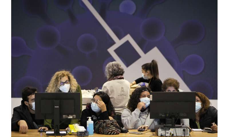 L'Espagne et le Portugal, champions des vaccins, se concentrent sur les quelques réticents