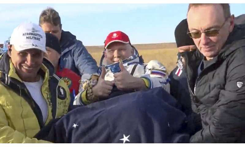 3 Russian cosmonauts return safely from Intl Space Station