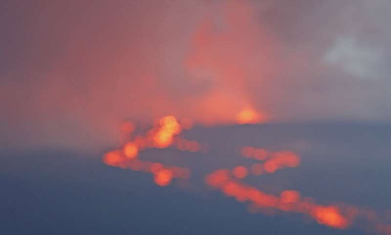 A flare and a spare: Hawaii volcano visitors see 2 eruptions