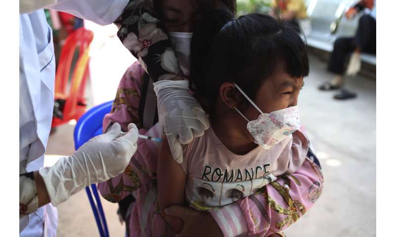 Cambodia vaccinating ages 3-4 to fight omicron outbreak