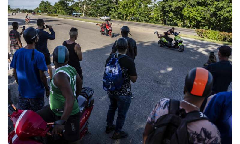 Electric motorcycles flood Havana amid diesel shortages
