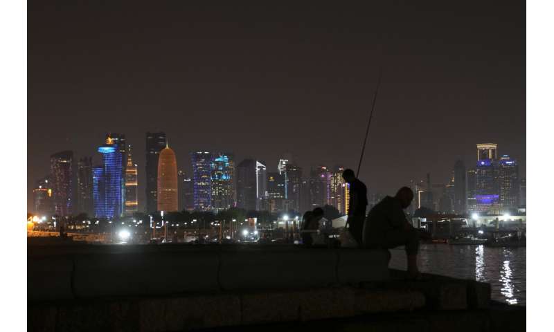 Qatar, rico en energía, enfrenta riesgos climáticos en rápido aumento en casa