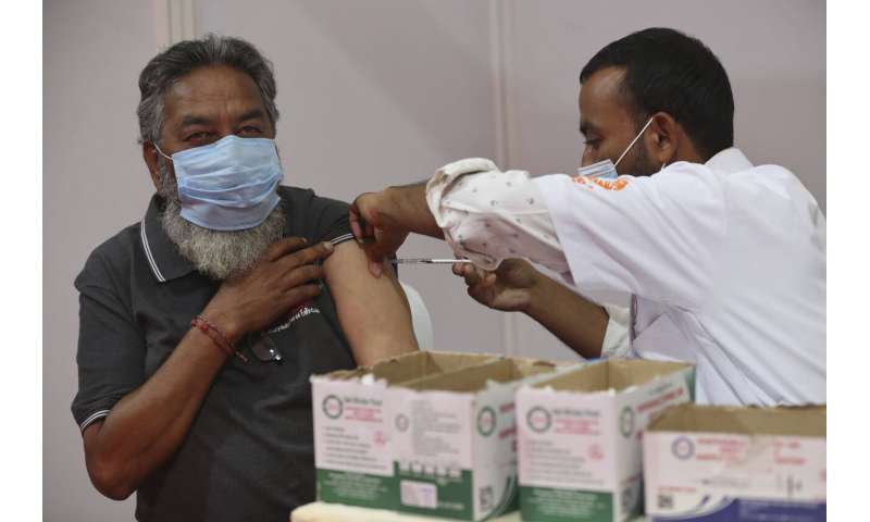 India starts booster shots for vulnerable amid omicron surge
