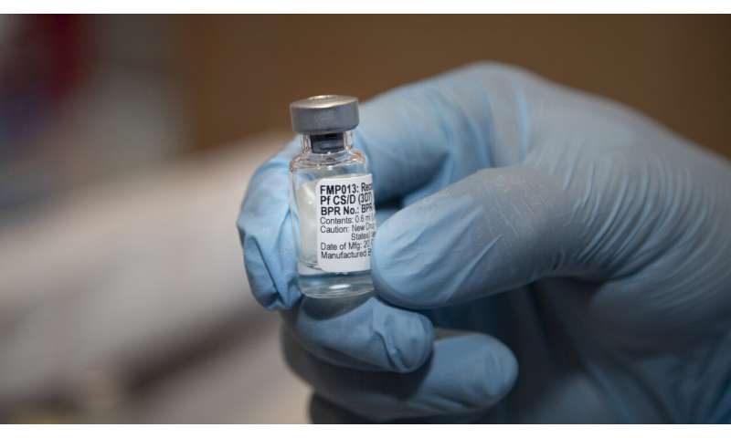 首次人类试验后的疟疾疫苗候选者安全和免疫原性