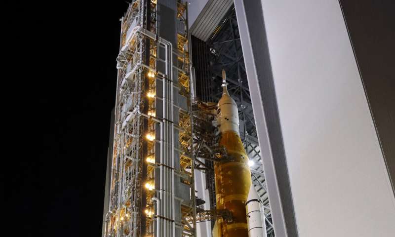NASA's moon rocket moved to launch pad for 1st test flight