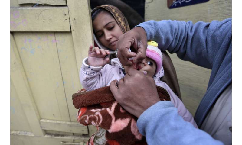 Pakistan launches anti-polio drive as COVID-19 cases rise