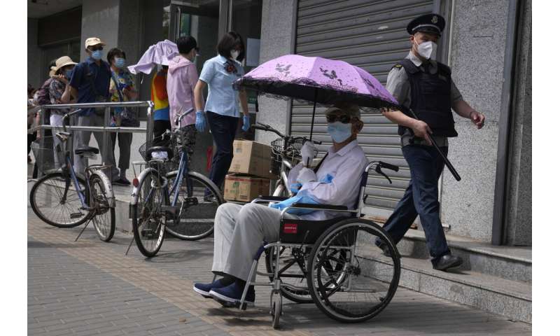 Shanghai moves toward ending 2-month COVID-19 lockdown