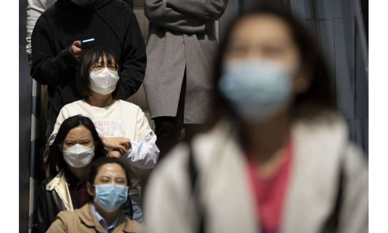 Shanghai releases more from virus observation amid lockdown