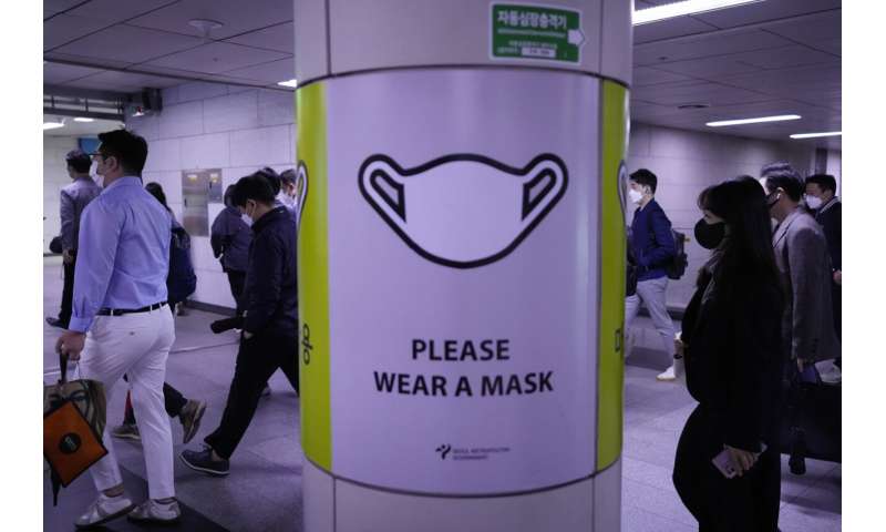 South Korea to relax with face mask orders as COVID-19 drops