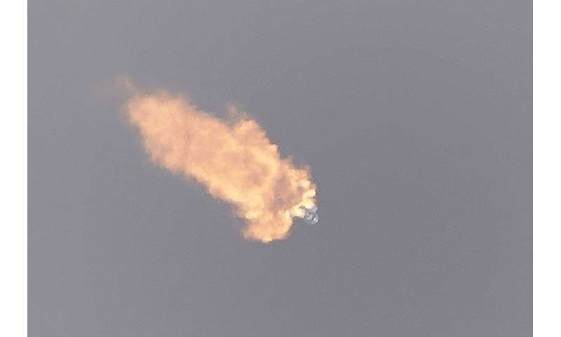 SpaceX nails booster landings after foggy military launch
