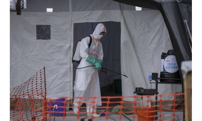 乌干达的埃博拉应对人员担心一些人反对措施