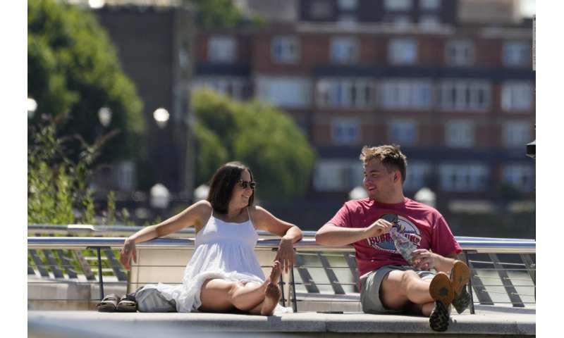 UK issues 1st-ever 'red' warning for hot weather next week