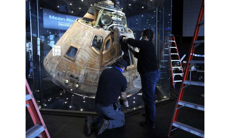 Workers clean Apollo 16 spacecraft ahead of 50th anniversary