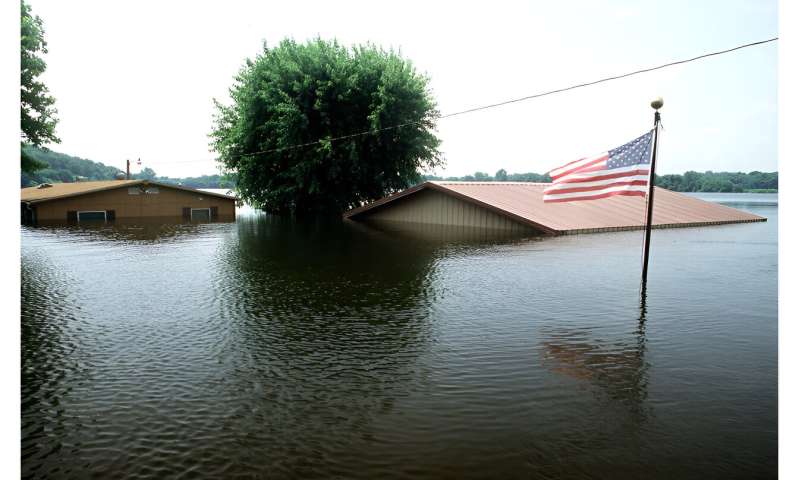 Decaying levees put minority and poor communities disproportionately at risk