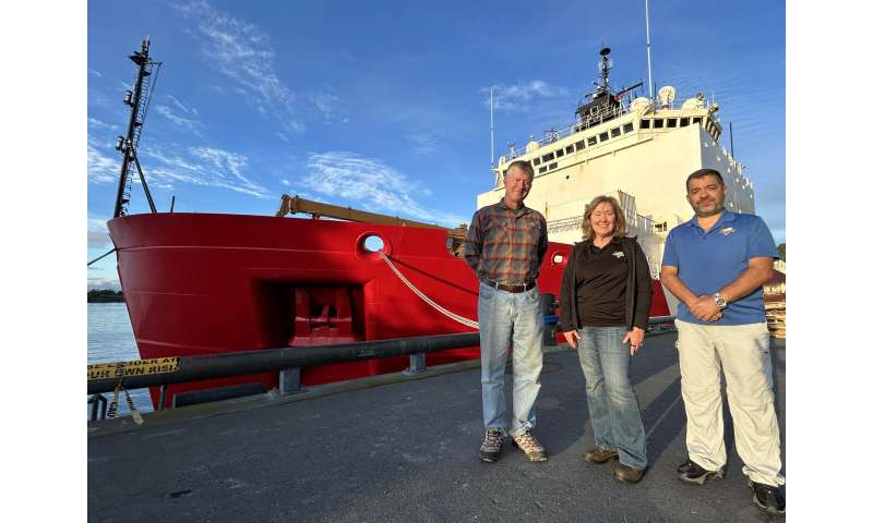 NPS research on Coast Guard icebreaker to enhance Arctic readiness