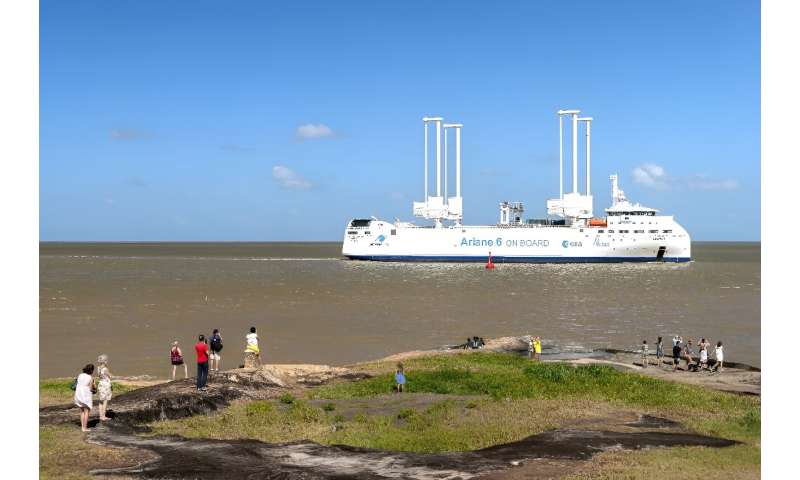 Ariane 6 crosses the Atlantic in a boat from Europe to French Guiana