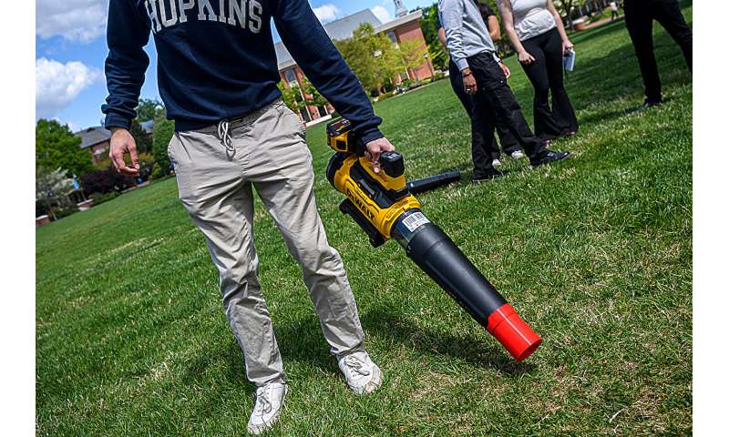 Hearing is be-leafing: students invent quieter leaf blower