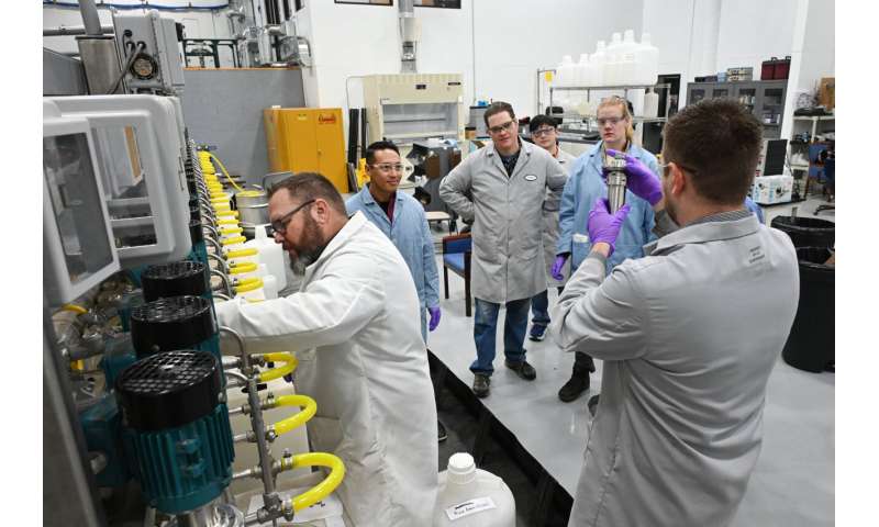 Nuclear energy experts train researchers to meet future nonproliferation challenges