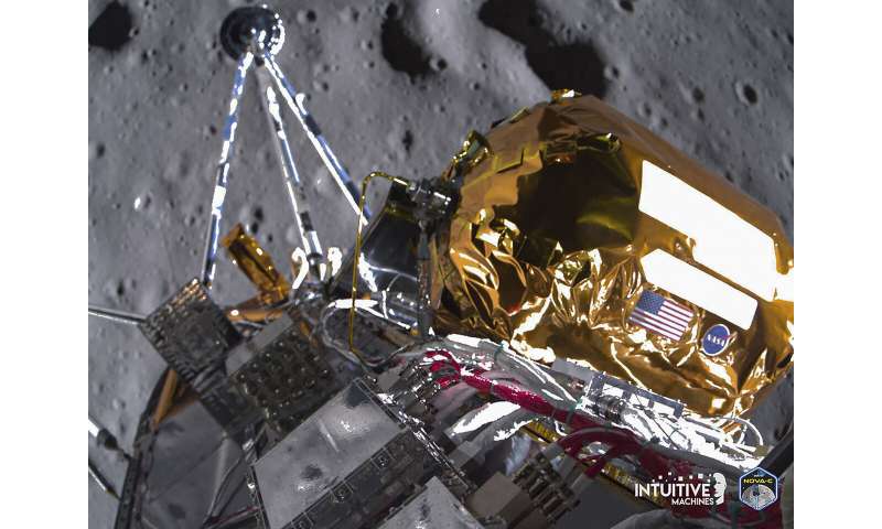 Toppled moon lander sends back more images, with only hours left until it dies