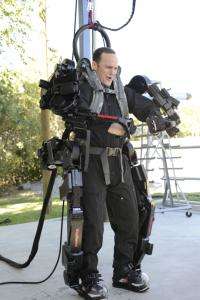 The real 'Iron Man' Exoskeleton does the work of two to three soldiers (w/ Video)