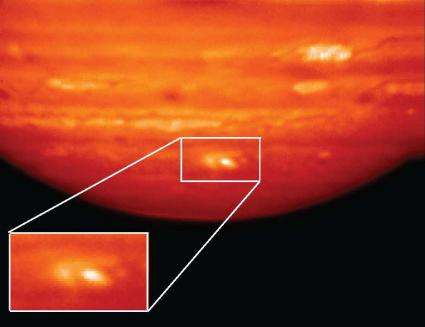 New evidence that asteroid, not comet, struck Jupiter in 2009