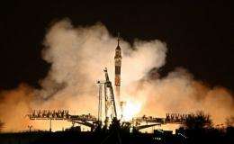 Russian Soyuz TMA-17 rocket blasts off to the International Space Station