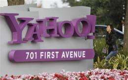 Yahoo's holiday trimming cuts work force 4 pct (AP)