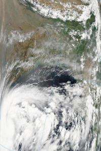 Aqua satellite sees Tropical Storm 1B form in Bay of Bengal