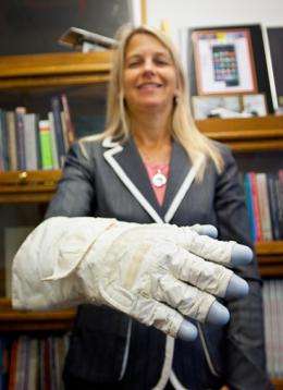 MIT researches cause of pain in spacesuit gloves 