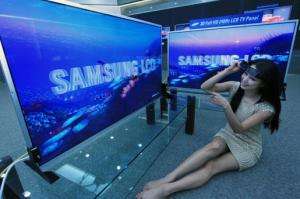 Samsung Begins Mass Producing 3D TV Panels