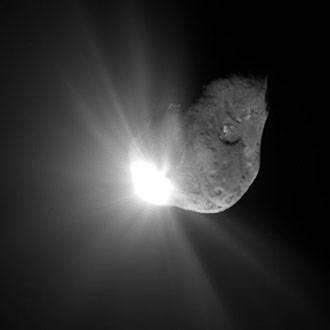 Deep Impact Comet May Have Formed in Giant Planets Region