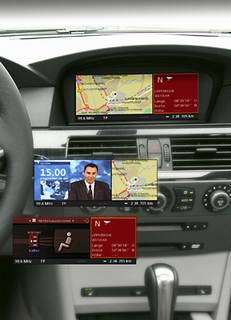 The first infotainment system based on the Top Level Architecture from Siemens VDO Automotive was introduced in 2003