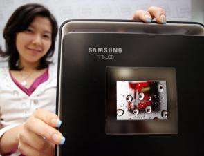 Samsung Develops World's First LCD Screen of 3 inch VGA Quality