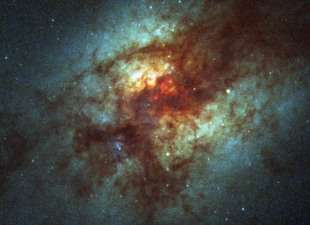 Hubble Eyes Star Birth in the Extreme