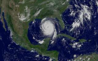 Research Re-examines Strong Hurricane Studies