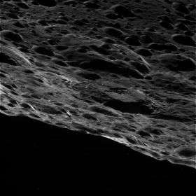 Cassini Gets Close-Up Views of Saturn's Moon Iapetus