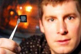 'Nano-Manhattan' 3D solar cells boost efficiency