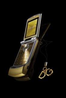 NTT to Sell Exclusive M702iS DOLCE & GABBANA Handset via Internet