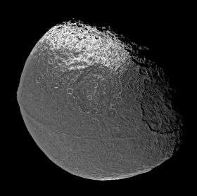Saturn's Old Moon Iapetus Retains Its Youthful Figure
