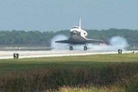 Shuttle Discovery Glides Home After Successful Mission