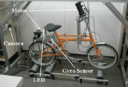 Engineers design self-stabilizing electric bicycle
