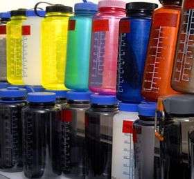 Hot liquids release potentially harmful chemicals in polycarbonate plastic bottles