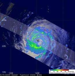 NASA's TRMM satellite sees heavy rainfall in Choi-Wan