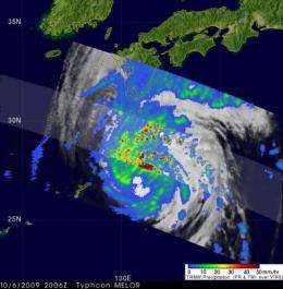 NASA's TRMM satellite captures Typhoon Melor as it reaches Japan