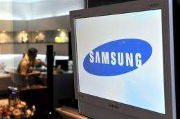 Samsung Electronics has announced its first-quarter net profit fell more than 70% year-on-year
