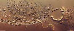 Mars: Chaotic terrain between Kasei Valles and Sacra Fossae