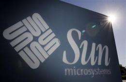 As Oracle readies takeover, Sun's loss widens (AP)
