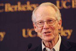 Berkeley's Oliver Williamson shares Nobel Prize in economics