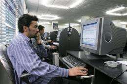 Iraq to impose controls on Internet (AP)