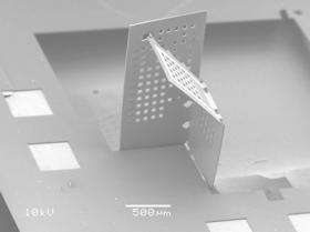 Knowing when to fold: Engineers use 'nano-origami' to build tiny electronic devices (Video)